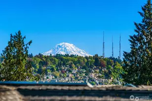 4116A Burke Ave N, Seattle, WA 98103 - Photo 32