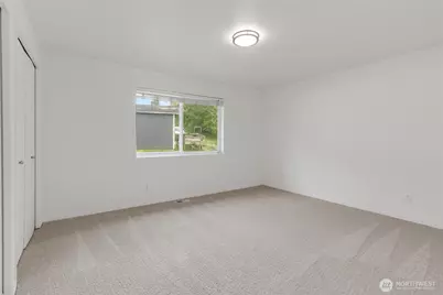12311 Holtz Road E, Eatonville, WA 98328 - Photo 14