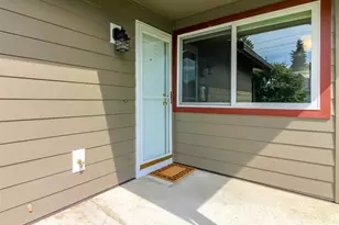 4311 S Reade St, Tacoma, WA 98409 - Photo 2