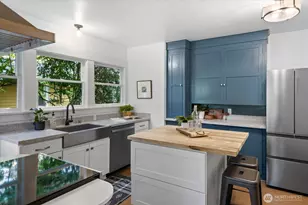 347 NW 81st St, Seattle, WA 98117 - Photo 8