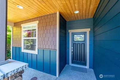 1844 SW Aberdeen Court, Oak Harbor, WA 98277 - Photo 2