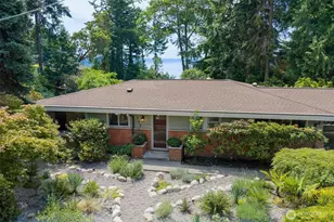 2139 SW 170th St, Normandy Park, WA 98166 - Photo 1