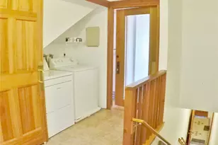 403 30th Ave, Seattle, WA 98122 - Photo 24