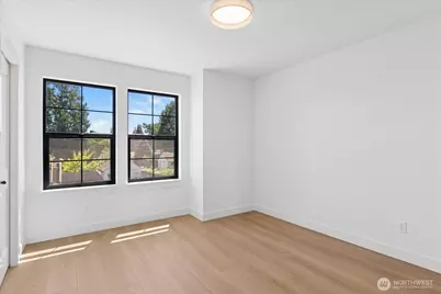 2817 25th Street #B, Everett, WA 98201 - Photo 16
