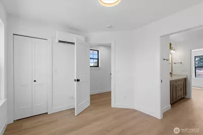 2817 25th Street #B, Everett, WA 98201 - Photo 26