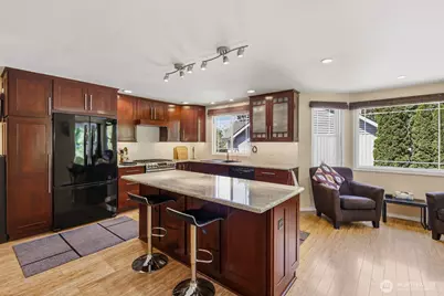 7280 44th Place W, Mukilteo, WA 98275 - Photo 8