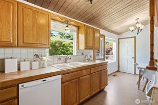 11205 4th Pl S, Burien, WA 98168 - Photo 16