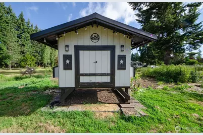 17728 Irwin Street SW, Rochester, WA 98579 - Photo 20