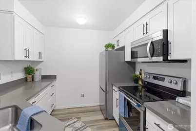 727 114th Street SW #X202, Everett, WA 98204 - Photo 12
