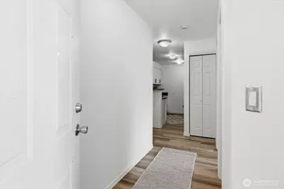 727 114th Street SW #X202, Everett, WA 98204 - Photo 4