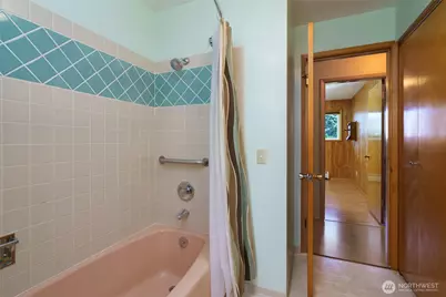 1015 35th Street, Anacortes, WA 98221 - Photo 18