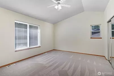 15626 Lindsay Road SE, Yelm, WA 98597 - Photo 14