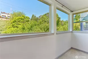 701 Galer St, Seattle, WA 98109 - Photo 34