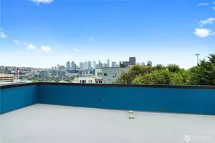 701 Galer St, Seattle, WA 98109 - Photo 38