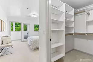 701 Galer St, Seattle, WA 98109 - Photo 22