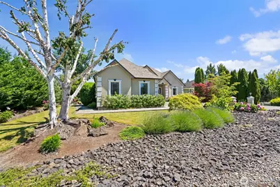 153 Newaukum Village Drive, Chehalis, WA 98532 - Photo 2