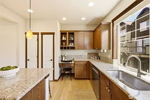 19439 1st Ave S, Normandy Park, WA 98148 - Photo 6