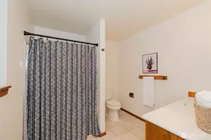 1724 NW Palmer Ln, Bremerton, WA 98311 - Photo 18