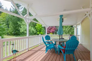 239 Robinson Rd, Port Angeles, WA 98362 - Photo 2
