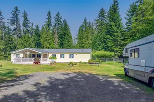 239 Robinson Rd, Port Angeles, WA 98362 - Photo 18