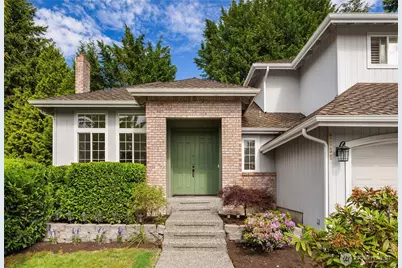 2636 232nd Place SE, Sammamish, WA 98075 - Photo 2