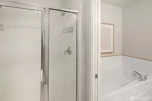 2901 NE Blakeley St, Seattle, WA 98105 - Photo 18
