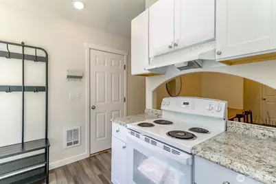 19105 17th St SW, Lakebay, WA 98349 - Photo 10