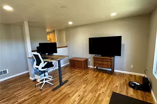 1105 S I St, Port Angeles, WA 98363 - Photo 4