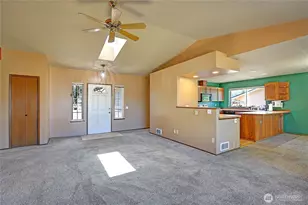 283 Meadow Dr, Camano Island, WA 98282 - Photo 10