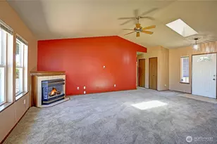 283 Meadow Dr, Camano Island, WA 98282 - Photo 8