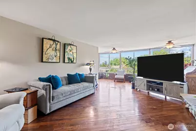 10903 Glen Acres Drive S #B, Seattle, WA 98168 - Photo 6