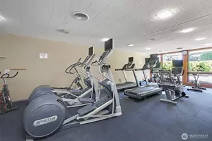 10903 Glen Acres Dr S, Seattle, WA 98168 - Photo 34