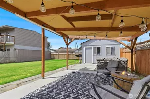 710 2nd St SW, Puyallup, WA 98371 - Photo 32