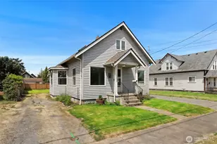 710 2nd St SW, Puyallup, WA 98371 - Photo 2
