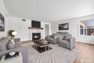 2404 S 121st St, Seattle, WA 98168 - Photo 6