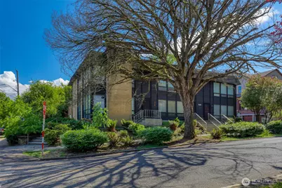 1441 E Aloha Street, Seattle, WA 98112 - Photo 1