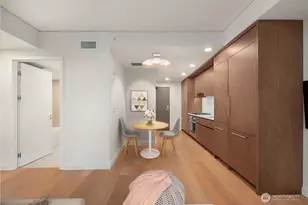 121 Stewart St, Seattle, WA 98101 - Photo 10