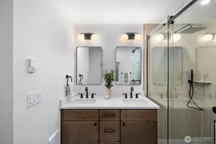 3002 NE 97th St, Seattle, WA 98115 - Photo 18