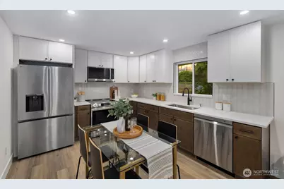 3002 NE 97th Street, Seattle, WA 98115 - Photo 10