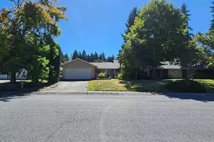 16811 NE 32nd St, Bellevue, WA 98008 - Photo 2