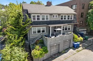 1010 Bellevue Ct E, Seattle, WA 98102 - Photo 16