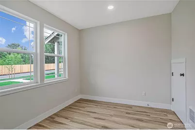 1402 E 51st Street, Tacoma, WA 98404 - Photo 12