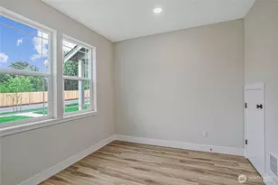 1402 E 51st St, Tacoma, WA 98404 - Photo 12