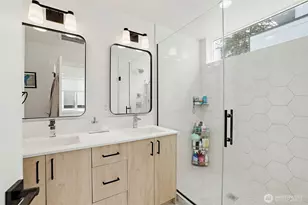 902 N 86th St, Seattle, WA 98103 - Photo 20