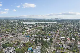 902 N 86th St, Seattle, WA 98103 - Photo 34