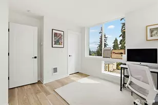 902 N 86th St, Seattle, WA 98103 - Photo 22