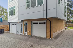 902 N 86th St, Seattle, WA 98103 - Photo 30