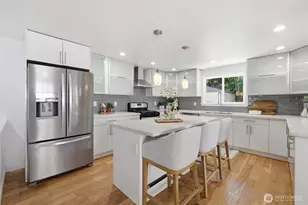 18823 SE 42nd St, Issaquah, WA 98027 - Photo 6