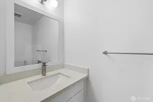 18823 SE 42nd St, Issaquah, WA 98027 - Photo 10