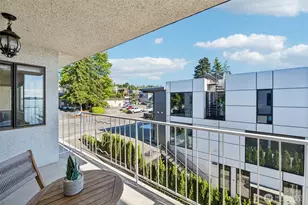 6421 Lake Washington Blvd NE, Kirkland, WA 98033 - Photo 18
